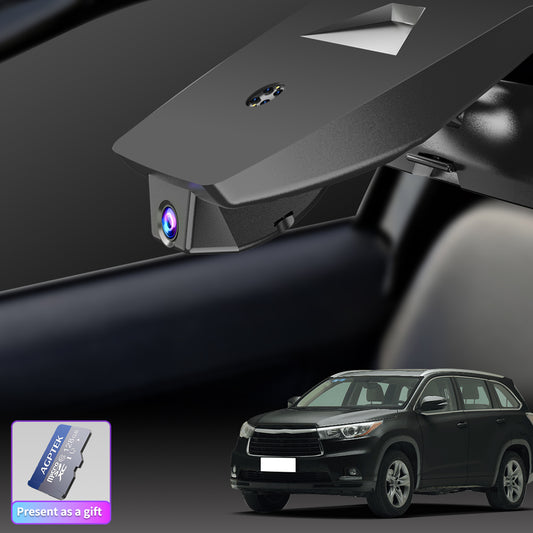 The main installation effect image of a CLAROVUE dashcam installed in a Toyota Highlander (2024-2026), accompanied by an image of a 128GB memory card.